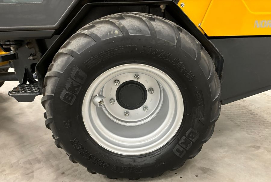 Schäffer 2430 HD - Ερπυστριοφόρος μικρός φορτωτής: φωτογραφία 4 Schäffer 2430 HD - Ερπυστριοφόρος μικρός φορτωτής: φωτογραφία 4