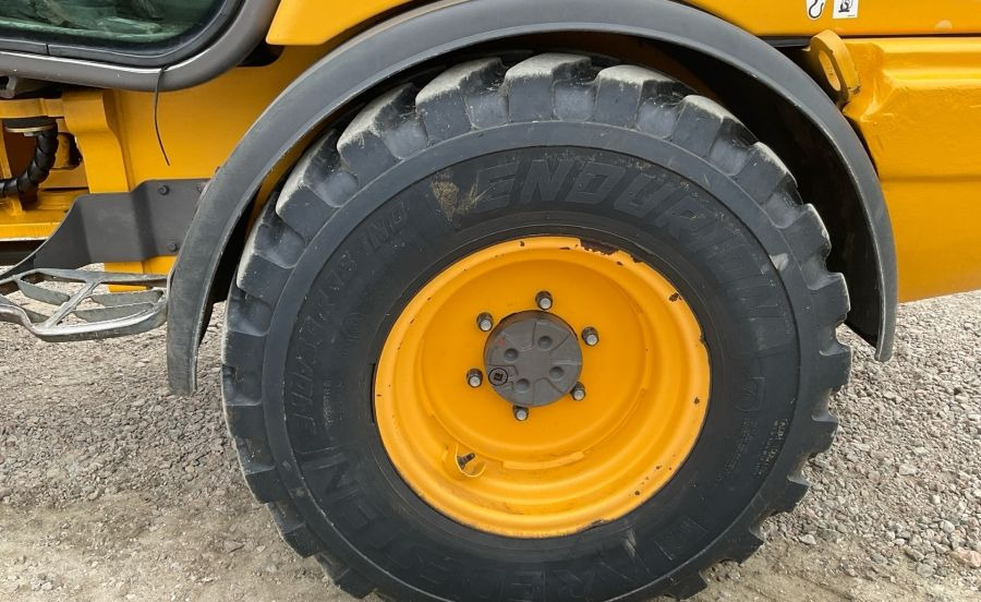 Volvo L 25 - Ελαστιχοφόρος φορτωτής: φωτογραφία 3 Volvo L 25 - Ελαστιχοφόρος φορτωτής: φωτογραφία 3