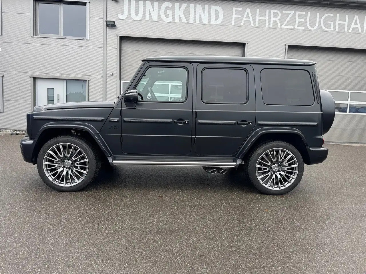 Mercedes-Benz G 63 AMG MOPF / FACELIFT VOLLAUSSTATTUNG - SUV: φωτογραφία 3 Mercedes-Benz G 63 AMG MOPF / FACELIFT VOLLAUSSTATTUNG - SUV: φωτογραφία 3