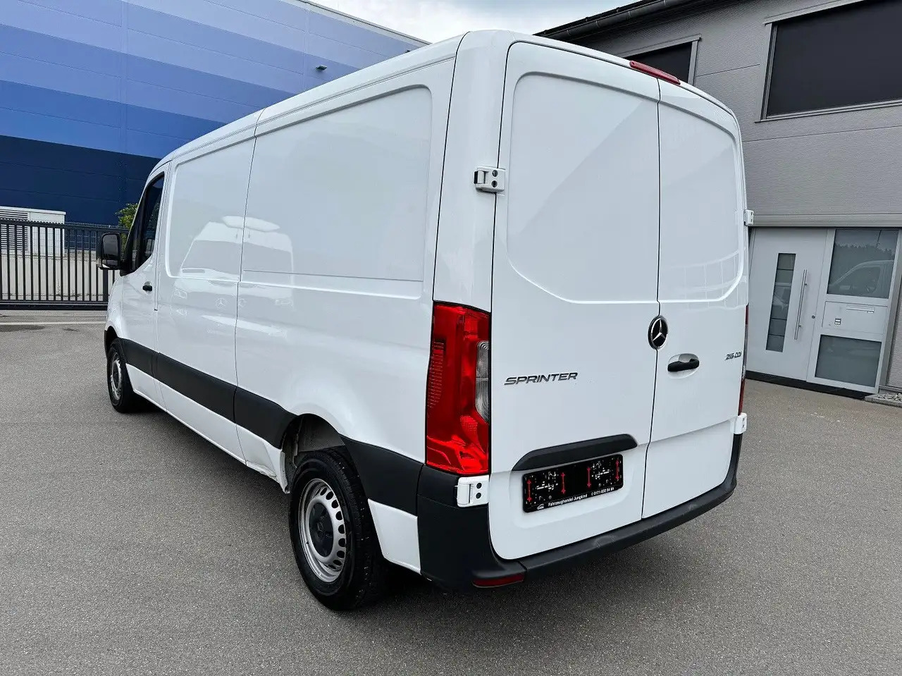 Mercedes-Benz Sprinter 215 CDI Flach Lang Klima FWD - Βαν: φωτογραφία 5 Mercedes-Benz Sprinter 215 CDI Flach Lang Klima FWD - Βαν: φωτογραφία 5