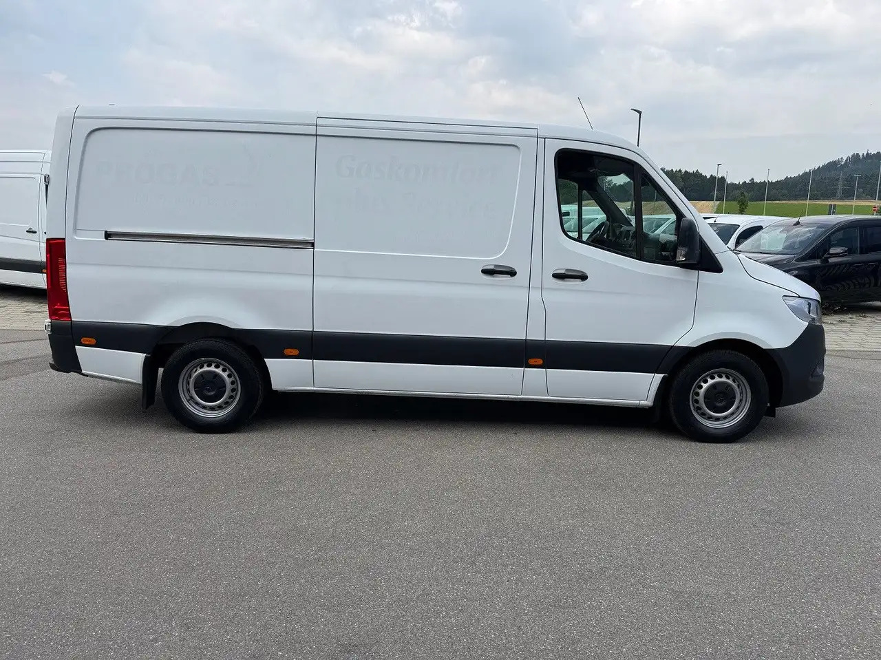 Mercedes-Benz Sprinter 316 CDI Flach Lang Klima MBUX - Βαν: φωτογραφία 4 Mercedes-Benz Sprinter 316 CDI Flach Lang Klima MBUX - Βαν: φωτογραφία 4