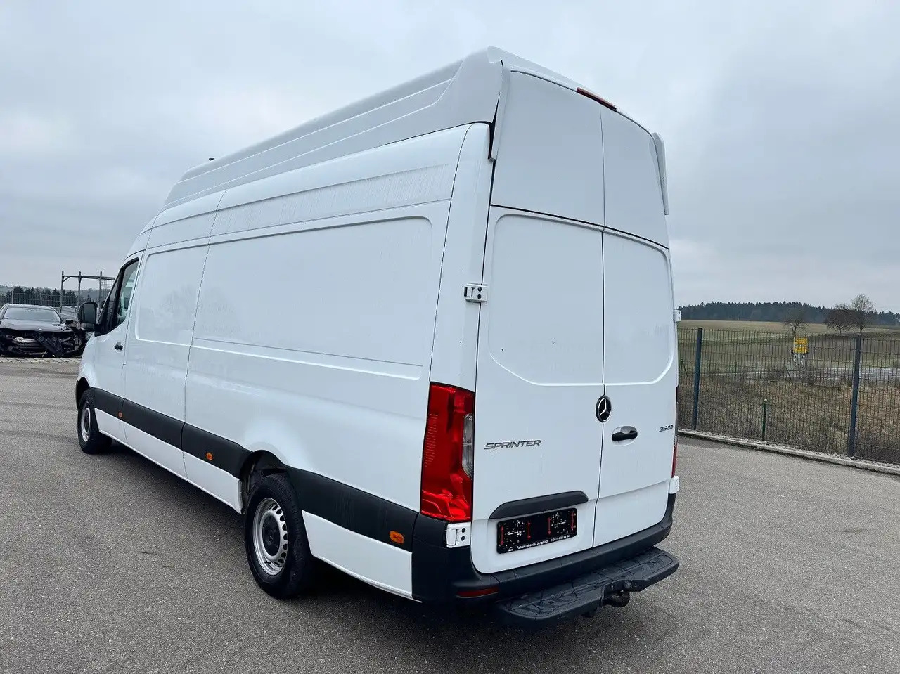 Mercedes-Benz Sprinter 316 CDI Maxi Lang Extrahoch XXL Klima M - Βαν: φωτογραφία 5 Mercedes-Benz Sprinter 316 CDI Maxi Lang Extrahoch XXL Klima M - Βαν: φωτογραφία 5