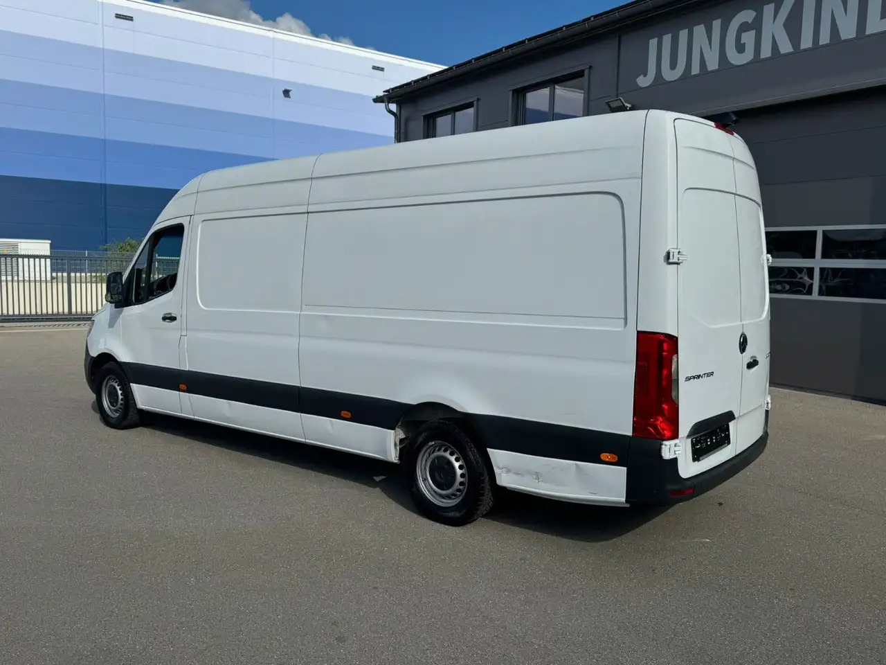 Mercedes-Benz Sprinter 316 CDI Maxi Lang Klima MBUX - Βαν: φωτογραφία 4 Mercedes-Benz Sprinter 316 CDI Maxi Lang Klima MBUX - Βαν: φωτογραφία 4