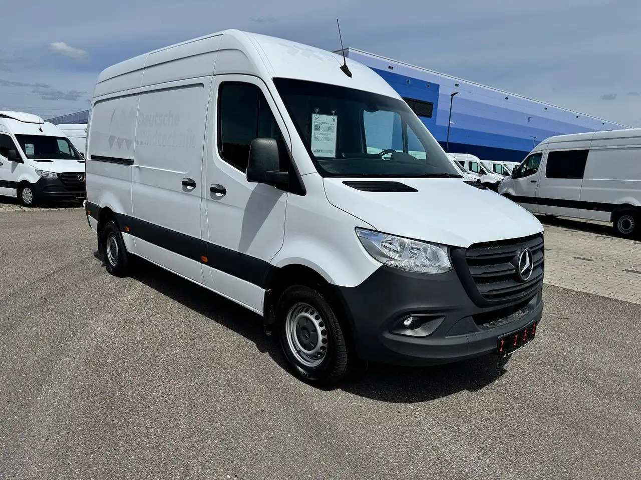 Mercedes-Benz Sprinter 317 CDI Lang Hoch Klima MBUX AHK - Βαν: φωτογραφία 2 Mercedes-Benz Sprinter 317 CDI Lang Hoch Klima MBUX AHK - Βαν: φωτογραφία 2