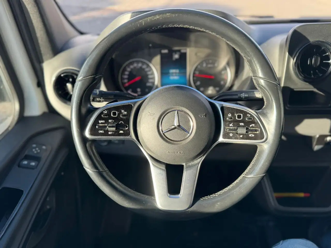 Mercedes-Benz Sprinter 317 CDI Maxi Lang LED MBUX Klima - Βαν: φωτογραφία 4 Mercedes-Benz Sprinter 317 CDI Maxi Lang LED MBUX Klima - Βαν: φωτογραφία 4