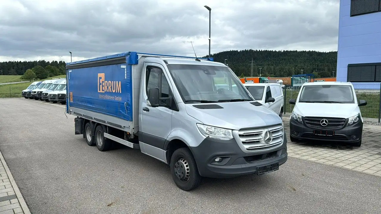 Mercedes-Benz Sprinter 519 CDI Pritsche+Plane 6x2 XXL - Επαγγελματικό αυτοκίνητο με μουσαμά: φωτογραφία 4 Mercedes-Benz Sprinter 519 CDI Pritsche+Plane 6x2 XXL - Επαγγελματικό αυτοκίνητο με μουσαμά: φωτογραφία 4