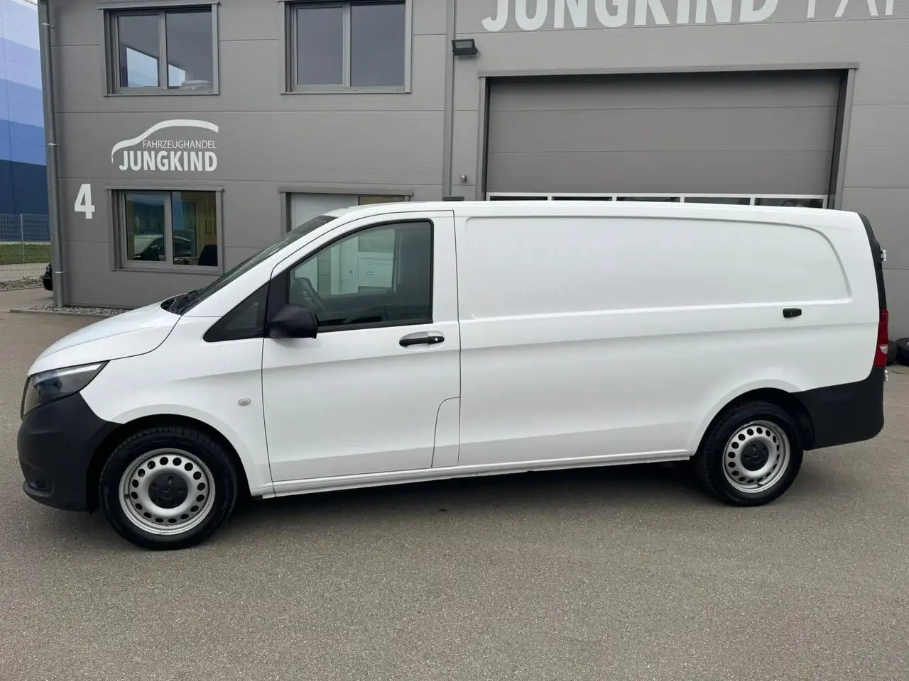 Mercedes-Benz Vito 116 CDI Lang Extralang XXL Klima - Βαν: φωτογραφία 1 Mercedes-Benz Vito 116 CDI Lang Extralang XXL Klima - Βαν: φωτογραφία 1