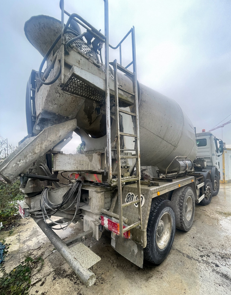 Mercedes Actros 3241 - Μπετονιέρα φορτηγό: φωτογραφία 3 Mercedes Actros 3241 - Μπετονιέρα φορτηγό: φωτογραφία 3