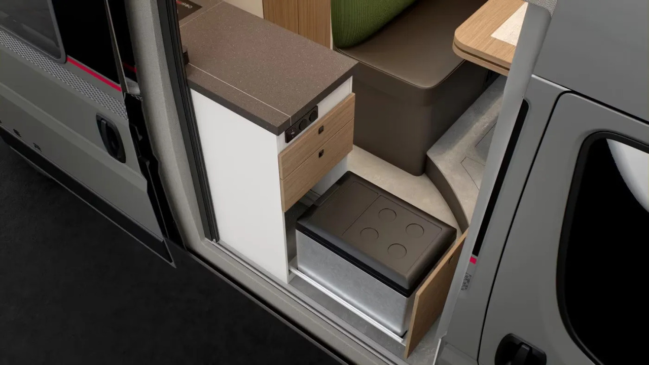 Wohnmobil Bürstner Papillon CV neues Modell - Αυτοκινούμενο βαν: φωτογραφία 5 Wohnmobil Bürstner Papillon CV neues Modell - Αυτοκινούμενο βαν: φωτογραφία 5