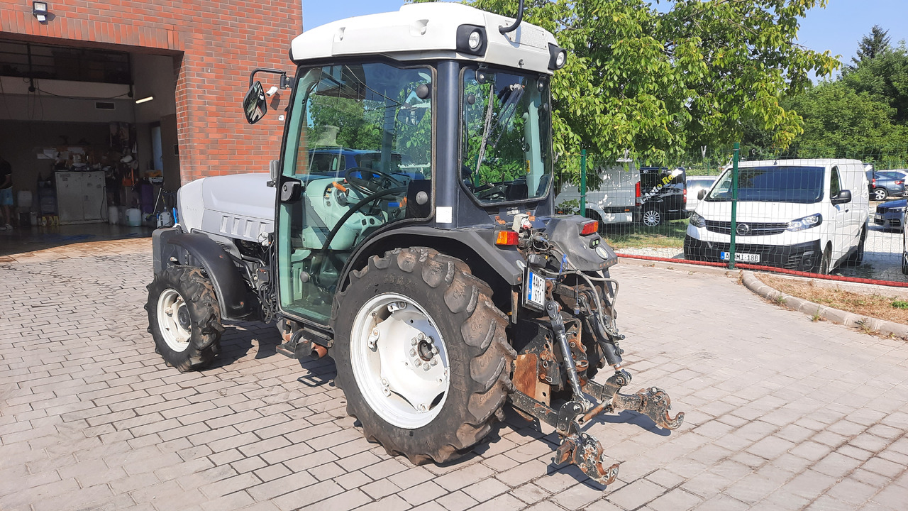 LAMBORGHINI RV90 Automatic - Γεωργικά μηχανήματα: φωτογραφία 5 LAMBORGHINI RV90 Automatic - Γεωργικά μηχανήματα: φωτογραφία 5