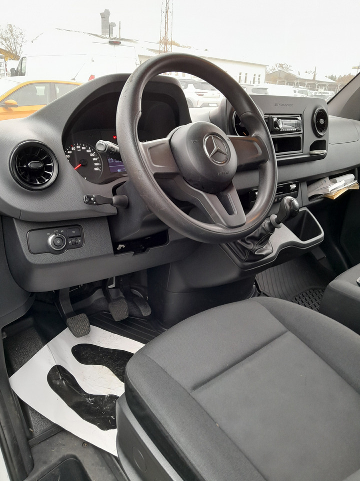 MERCEDES-BENZ Sprinter - Μικρό φορτηγό με καρότσα: φωτογραφία 3 MERCEDES-BENZ Sprinter - Μικρό φορτηγό με καρότσα: φωτογραφία 3