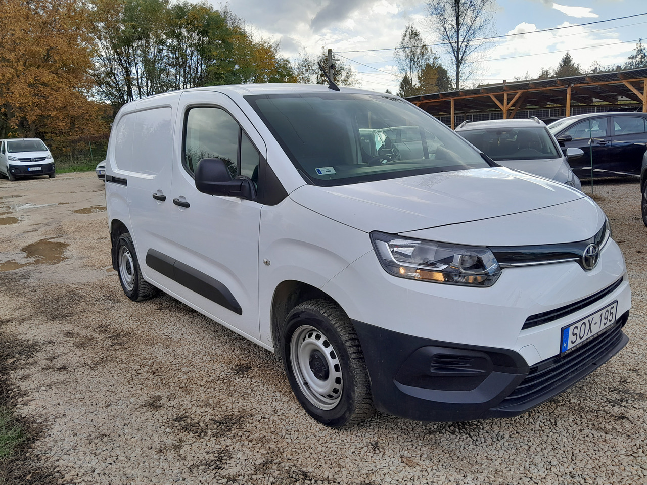 TOYOTA 1.5 City Active 3 Business - Μικρό βαν: φωτογραφία 1 TOYOTA 1.5 City Active 3 Business - Μικρό βαν: φωτογραφία 1