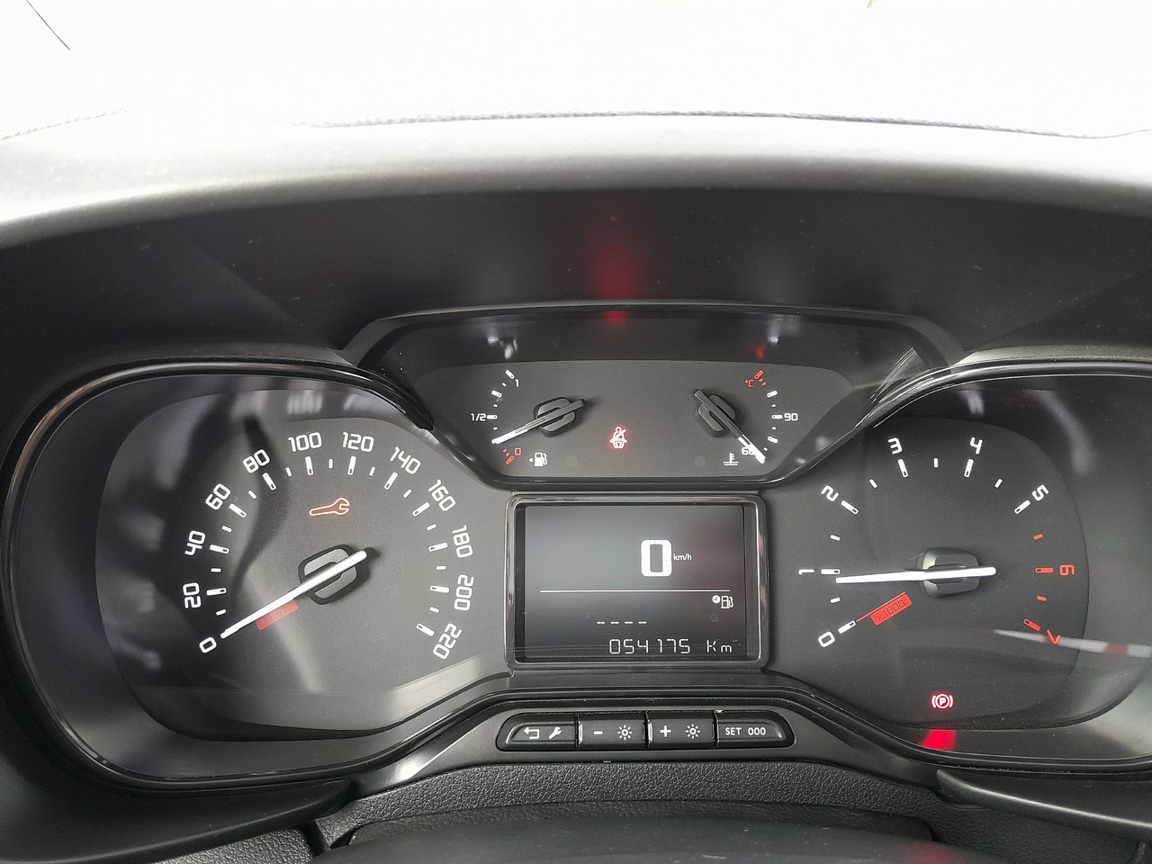 TOYOTA 1.5 City Active 3 Business - Μικρό βαν: φωτογραφία 5 TOYOTA 1.5 City Active 3 Business - Μικρό βαν: φωτογραφία 5