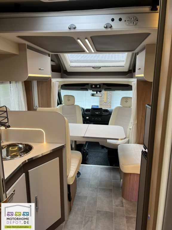 Ahorn Alaska TD Plus Aufl. 4to & Luftfed. & Hubbett - Ημιενιαίο αυτοκινούμενο: φωτογραφία 3 Ahorn Alaska TD Plus Aufl. 4to & Luftfed. & Hubbett - Ημιενιαίο αυτοκινούμενο: φωτογραφία 3