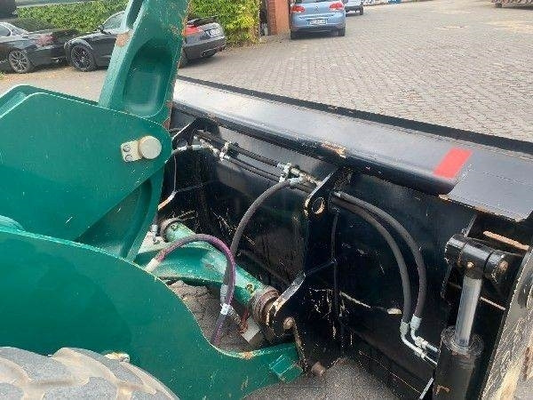 CAT 906 M - Ελαστιχοφόρος φορτωτής: φωτογραφία 5 CAT 906 M - Ελαστιχοφόρος φορτωτής: φωτογραφία 5