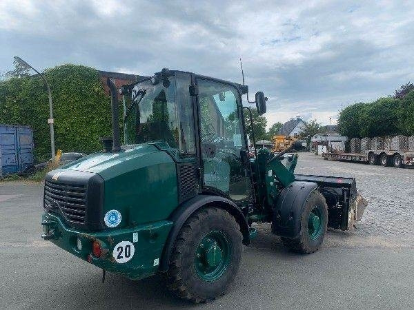 CAT 906 M - Ελαστιχοφόρος φορτωτής: φωτογραφία 4 CAT 906 M - Ελαστιχοφόρος φορτωτής: φωτογραφία 4