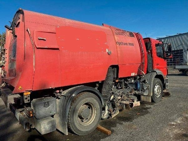 Mercedes-Benz 1829 L - Σάρωθρο δρόμων: φωτογραφία 3 Mercedes-Benz 1829 L - Σάρωθρο δρόμων: φωτογραφία 3