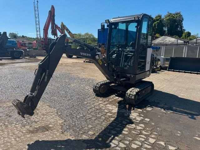 Volvo EC18D - Μίνι εκσκαφέας: φωτογραφία 2 Volvo EC18D - Μίνι εκσκαφέας: φωτογραφία 2