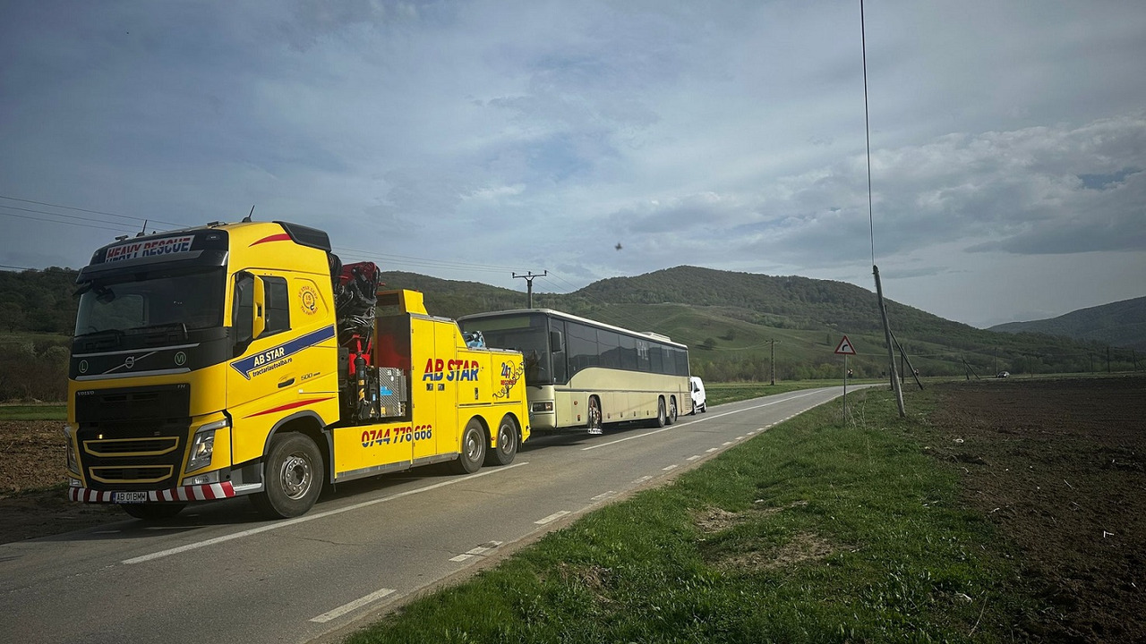 VOLVO FH500 - Φορτηγό με γερανό: φωτογραφία 4 VOLVO FH500 - Φορτηγό με γερανό: φωτογραφία 4