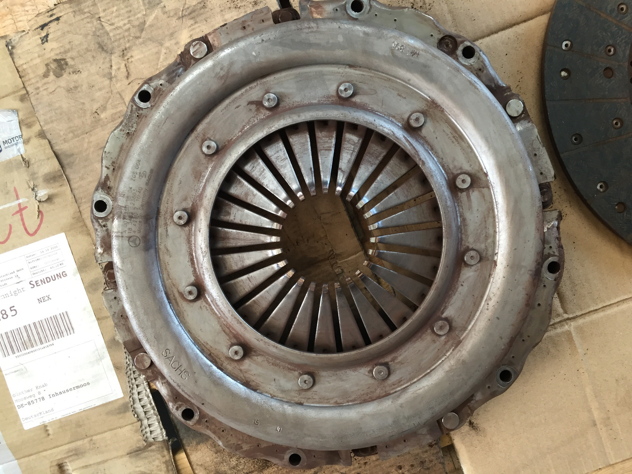 Πλάκα πίεσης για Φορτηγό Gebrauchte Kupplungsdruckplatte MB Axor 1824, Motor Typ : OM 906 LA, Artikel - Nr. : A 007 250 15 04: φωτογραφία 11 Πλάκα πίεσης για Φορτηγό Gebrauchte Kupplungsdruckplatte MB Axor 1824, Motor Typ : OM 906 LA, Artikel - Nr. : A 007 250 15 04: φωτογραφία 11