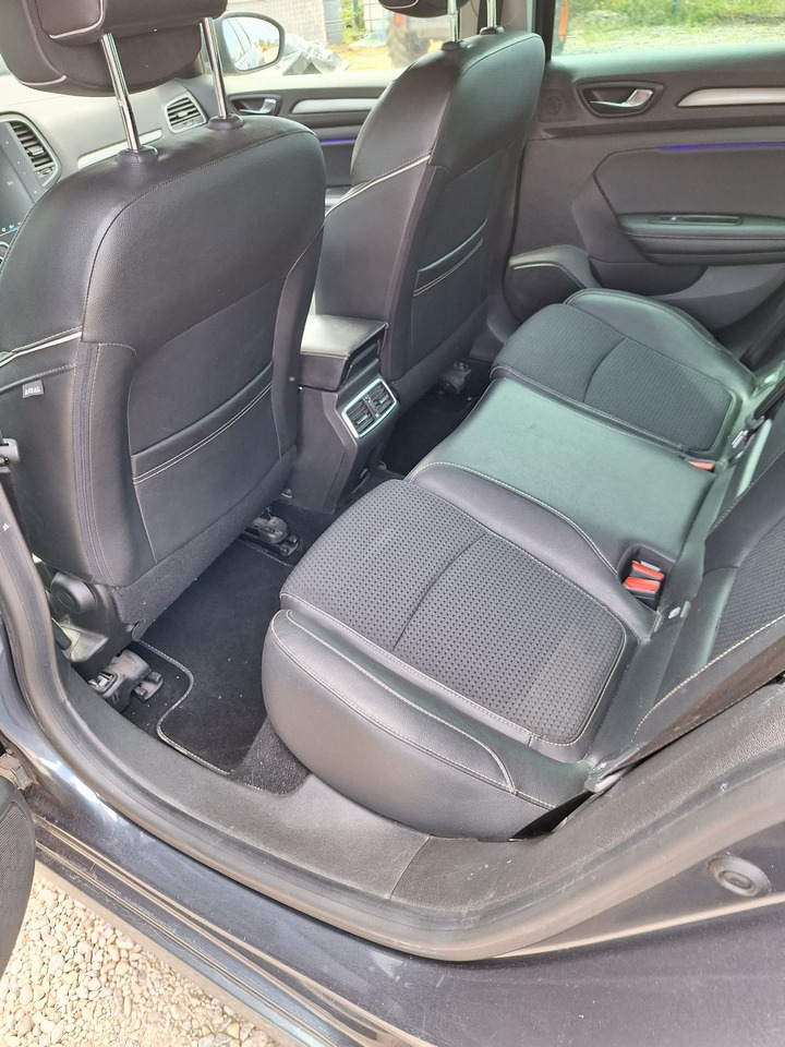 Renault Megane Blue dCi 95, zamjena - Λιμουζίνα/ Sedan: φωτογραφία 5 Renault Megane Blue dCi 95, zamjena - Λιμουζίνα/ Sedan: φωτογραφία 5