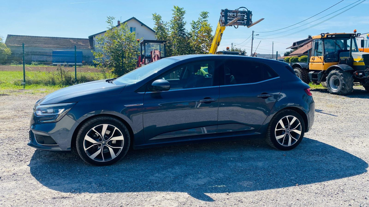 Renault Megane Blue dCi 95, zamjena - Λιμουζίνα/ Sedan: φωτογραφία 1 Renault Megane Blue dCi 95, zamjena - Λιμουζίνα/ Sedan: φωτογραφία 1