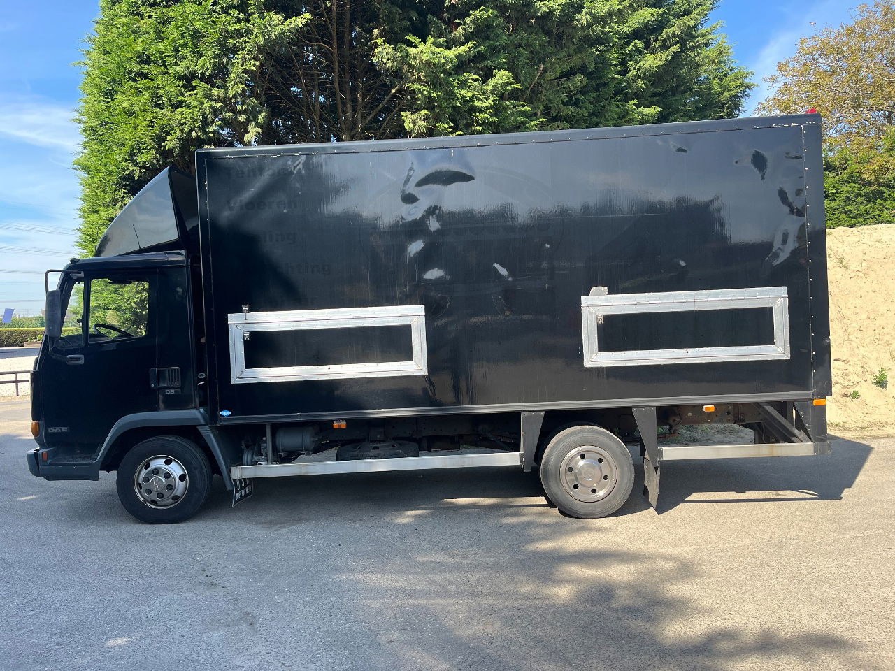 DAF 45 - Φορτηγό κόφα: φωτογραφία 2 DAF 45 - Φορτηγό κόφα: φωτογραφία 2