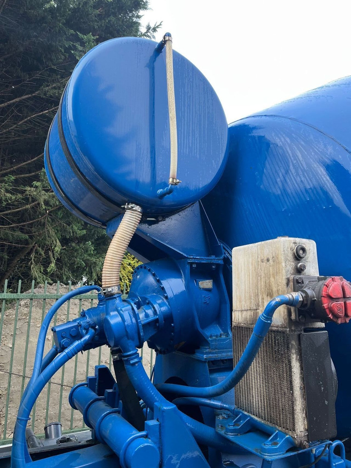 Volvo FL6 - Μπετονιέρα φορτηγό: φωτογραφία 5 Volvo FL6 - Μπετονιέρα φορτηγό: φωτογραφία 5