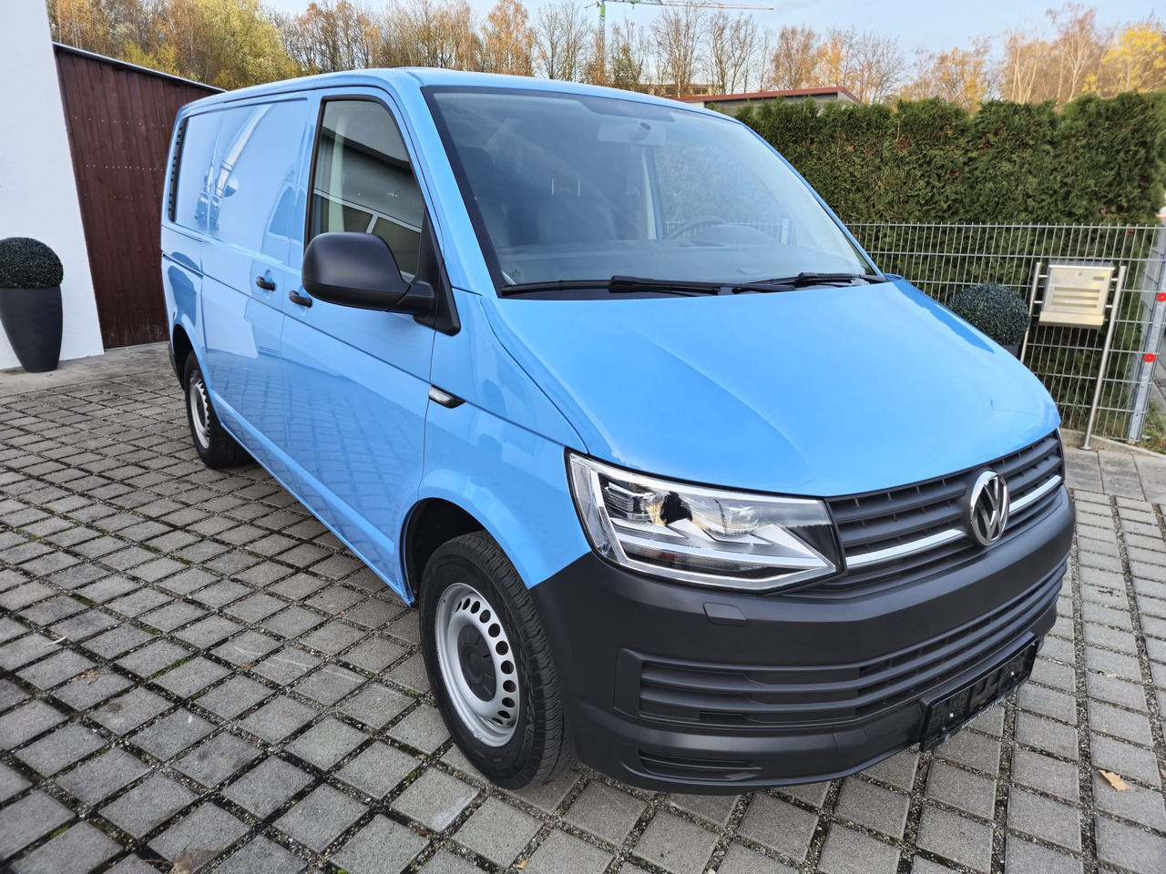 VOLKSWAGEN T6 Transporter Kasten-Kombi LED/AHK/Bluetooth - Βαν: φωτογραφία 2 VOLKSWAGEN T6 Transporter Kasten-Kombi LED/AHK/Bluetooth - Βαν: φωτογραφία 2