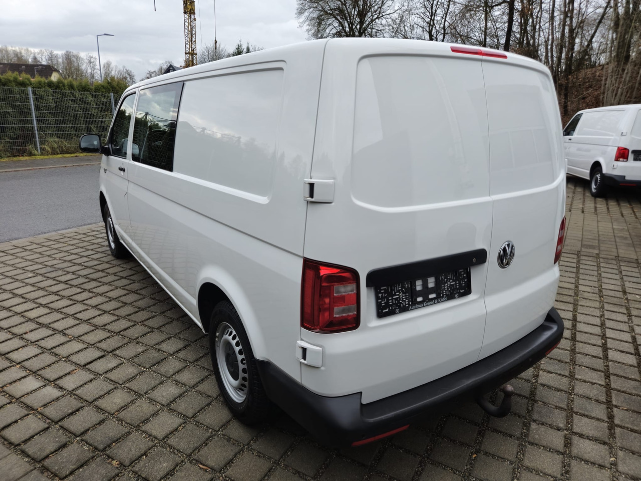 VOLKSWAGEN T6 Transporter Mixto LR 6-Sitzer/Standheiz./PDC - Βαν: φωτογραφία 5 VOLKSWAGEN T6 Transporter Mixto LR 6-Sitzer/Standheiz./PDC - Βαν: φωτογραφία 5