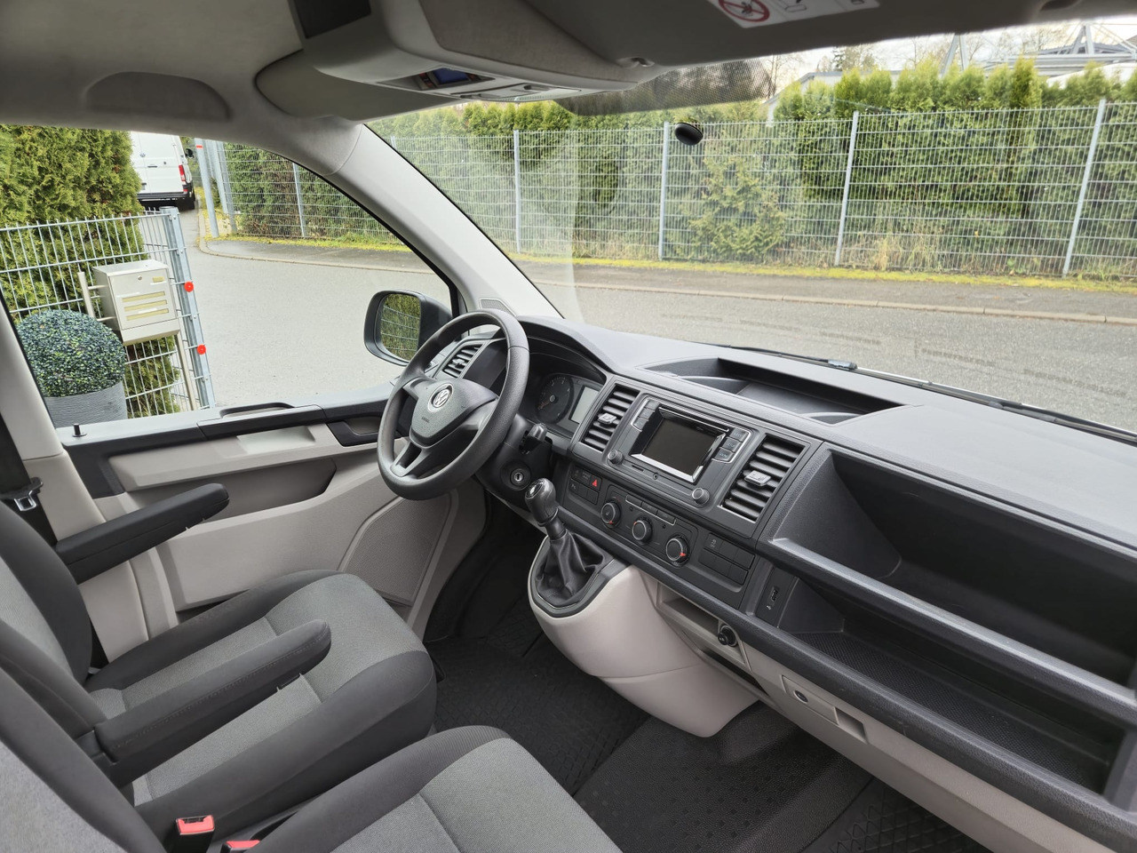 Βαν VOLKSWAGEN T6 Transporter Mixto LR 6-Sitzer/Standheiz./PDC: φωτογραφία 13