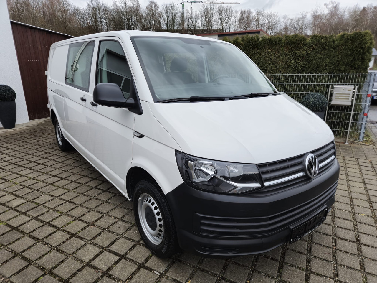 VOLKSWAGEN T6 Transporter Mixto LR 6-Sitzer/Standheiz./PDC - Βαν: φωτογραφία 2 VOLKSWAGEN T6 Transporter Mixto LR 6-Sitzer/Standheiz./PDC - Βαν: φωτογραφία 2