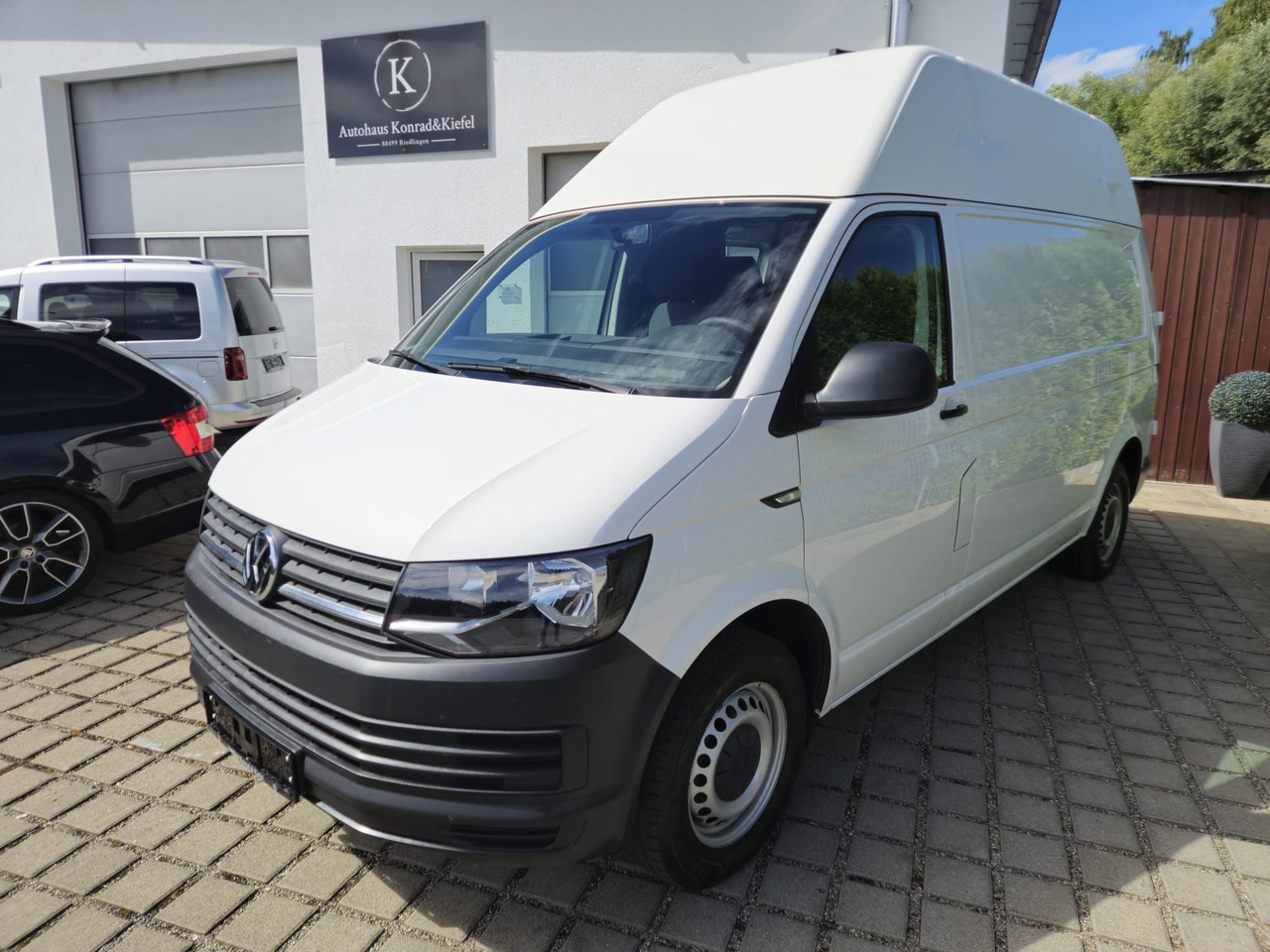 Volkswagen T6 Transporter Benzin Hochdach LR Standheizung - Μικρό βαν: φωτογραφία 1 Volkswagen T6 Transporter Benzin Hochdach LR Standheizung - Μικρό βαν: φωτογραφία 1