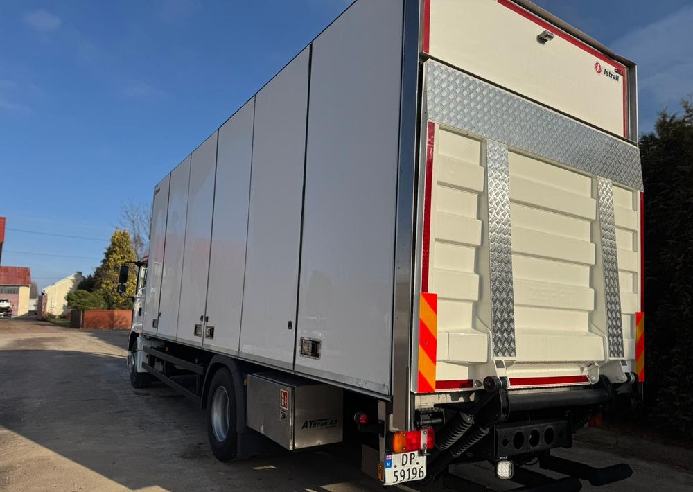 MAN MAN TGM 18.290/ IZOTERMA / OTWIERANY BOK/ /WINDA / 19 EUROPALET/ NISKI PRZEBIEG /SYPIALKA /ACC/EURO6 - Φορτηγό ψυγείο: φωτογραφία 5 MAN MAN TGM 18.290/ IZOTERMA / OTWIERANY BOK/ /WINDA / 19 EUROPALET/ NISKI PRZEBIEG /SYPIALKA /ACC/EURO6 - Φορτηγό ψυγείο: φωτογραφία 5