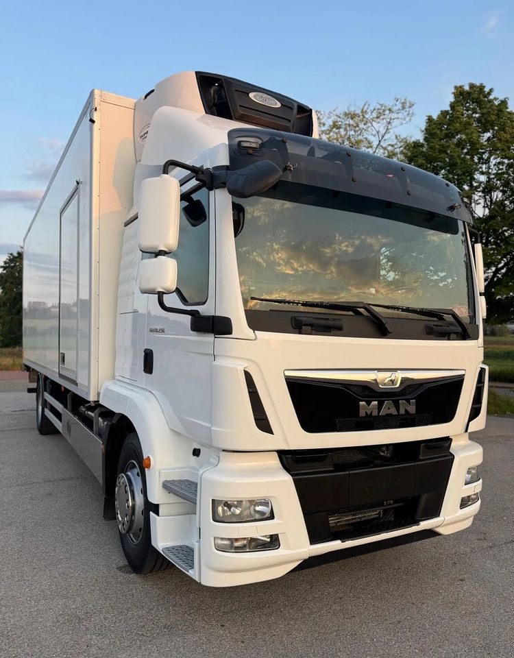 MAN TGM18.290 4x2 ACC/ CHłODNIA Z WINDĄ /CARRIER 850MT /SYPIALKA / EURO6/ASO - Φορτηγό ψυγείο: φωτογραφία 4 MAN TGM18.290 4x2 ACC/ CHłODNIA Z WINDĄ /CARRIER 850MT /SYPIALKA / EURO6/ASO - Φορτηγό ψυγείο: φωτογραφία 4