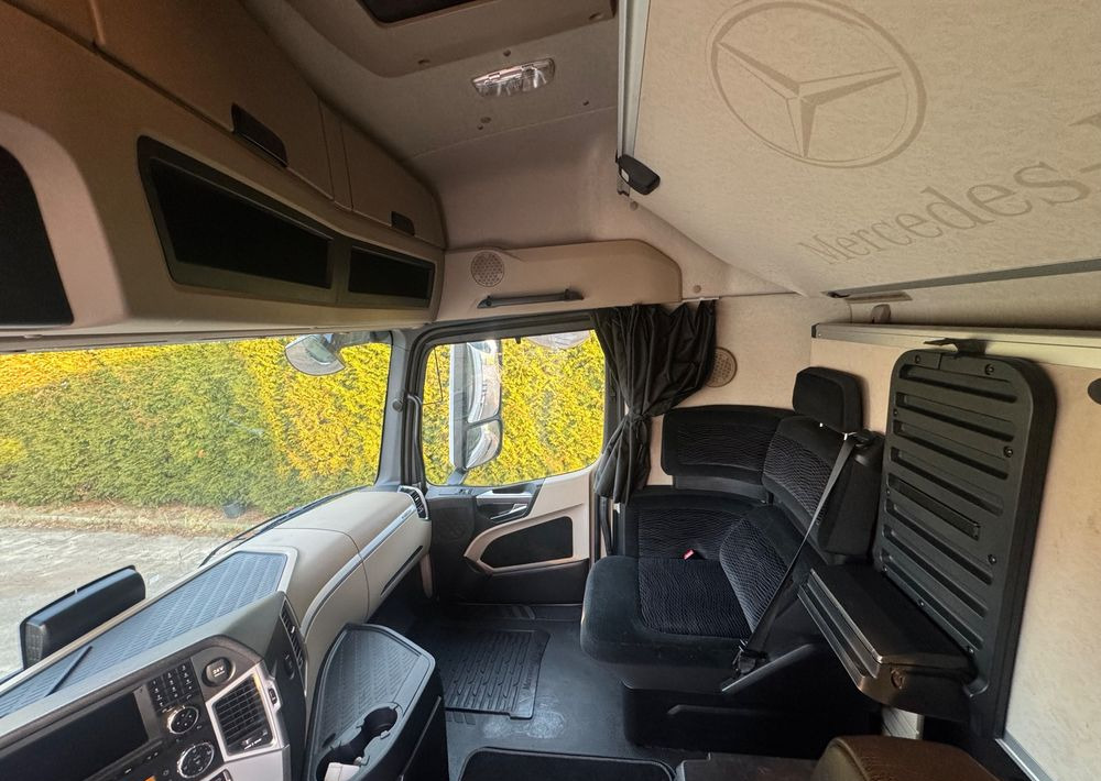 Φορτηγό κόφα Mercedes-Benz ACTROS / 2553 / ACC / E 6 / MP 5 /TIPPER, BDF ,WYWROT / RETARDER/ GIGA SPACE/Niski Przebieg 366 Tys Km! ASO: φωτογραφία 20 Φορτηγό κόφα Mercedes-Benz ACTROS / 2553 / ACC / E 6 / MP 5 /TIPPER, BDF ,WYWROT / RETARDER/ GIGA SPACE/Niski Przebieg 366 Tys Km! ASO: φωτογραφία 20