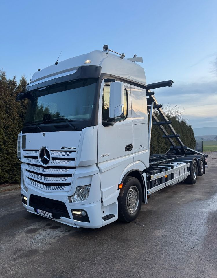 Φορτηγό κόφα Mercedes-Benz ACTROS / 2553 / ACC / E 6 / MP 5 /TIPPER, BDF ,WYWROT / RETARDER/ GIGA SPACE/Niski Przebieg 366 Tys Km! ASO: φωτογραφία 11 Φορτηγό κόφα Mercedes-Benz ACTROS / 2553 / ACC / E 6 / MP 5 /TIPPER, BDF ,WYWROT / RETARDER/ GIGA SPACE/Niski Przebieg 366 Tys Km! ASO: φωτογραφία 11