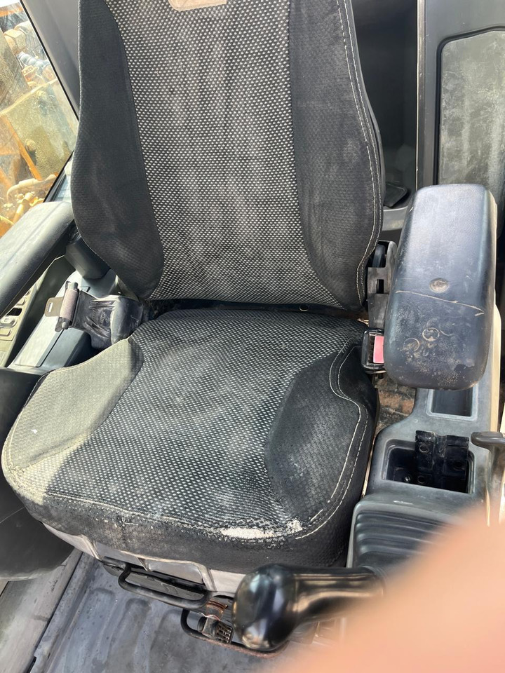 CATERPILLAR 323DL - Ερπυστριοφόρος εκσκαφέας: φωτογραφία 5 CATERPILLAR 323DL - Ερπυστριοφόρος εκσκαφέας: φωτογραφία 5