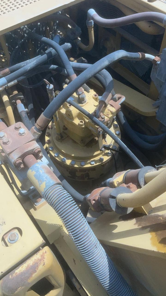 CATERPILLAR 330C - Ερπυστριοφόρος εκσκαφέας: φωτογραφία 4 CATERPILLAR 330C - Ερπυστριοφόρος εκσκαφέας: φωτογραφία 4