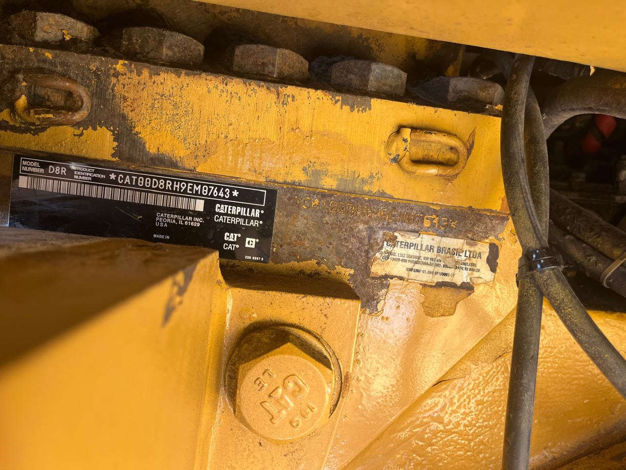 CATERPILLAR D8R - Μπουλντόζα: φωτογραφία 2 CATERPILLAR D8R - Μπουλντόζα: φωτογραφία 2