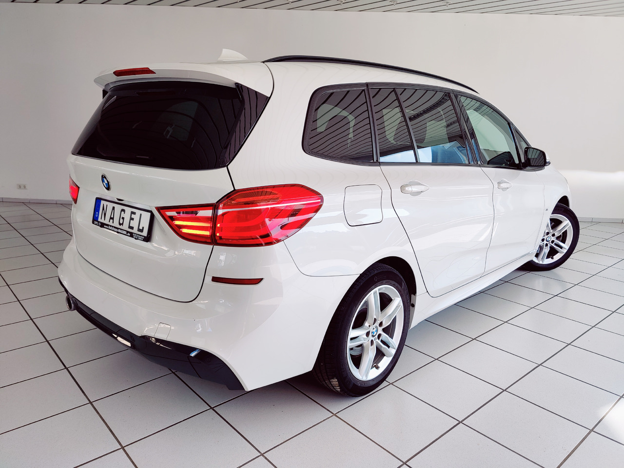 BMW 218 i Gran Tourer M Sport PDC RTTI Navi RüKam LED Apple Android DAB - Station wagon: φωτογραφία 5 BMW 218 i Gran Tourer M Sport PDC RTTI Navi RüKam LED Apple Android DAB - Station wagon: φωτογραφία 5