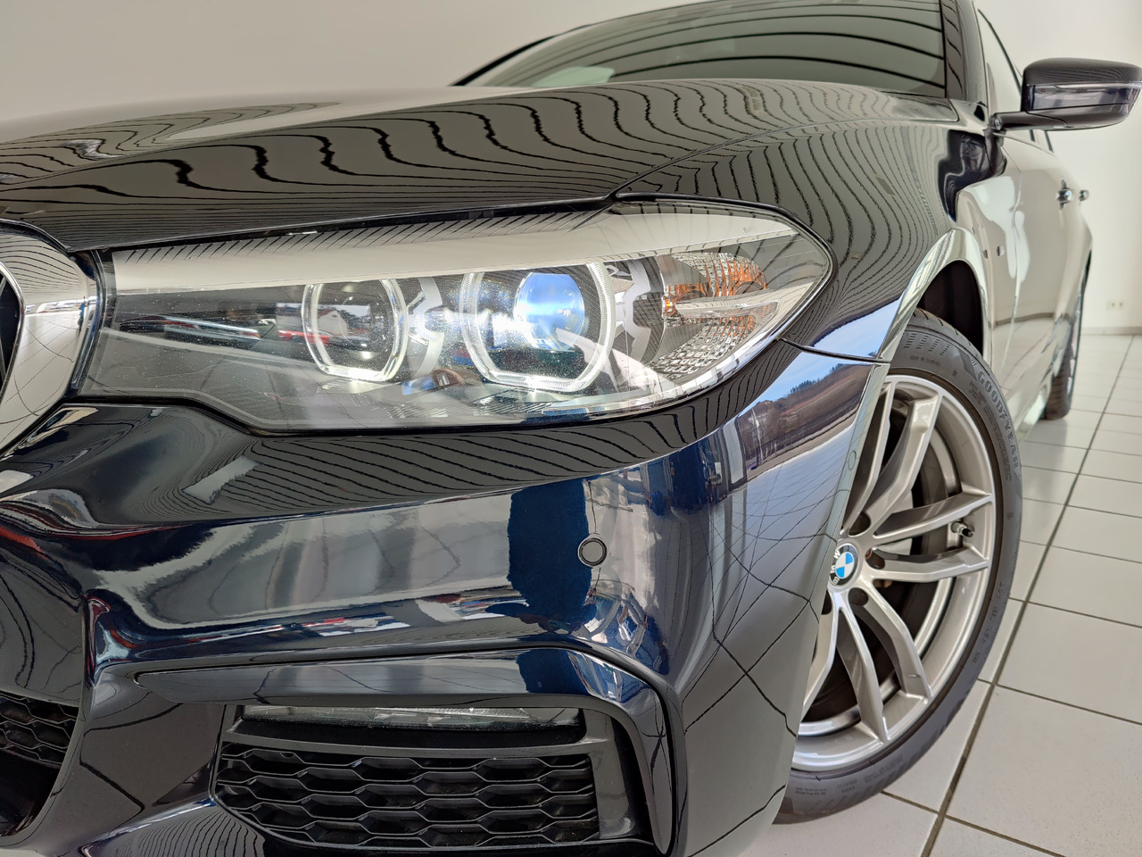 BMW 520 d xDrive M Sport Navi Kam Pano SHZ - Station wagon: φωτογραφία 2 BMW 520 d xDrive M Sport Navi Kam Pano SHZ - Station wagon: φωτογραφία 2