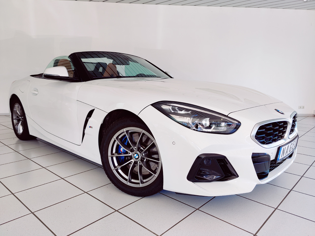 BMW Z4 sDrive 30 i M Sport Roadster Kam Head-Up Leder - Κάμπριο: φωτογραφία 2 BMW Z4 sDrive 30 i M Sport Roadster Kam Head-Up Leder - Κάμπριο: φωτογραφία 2
