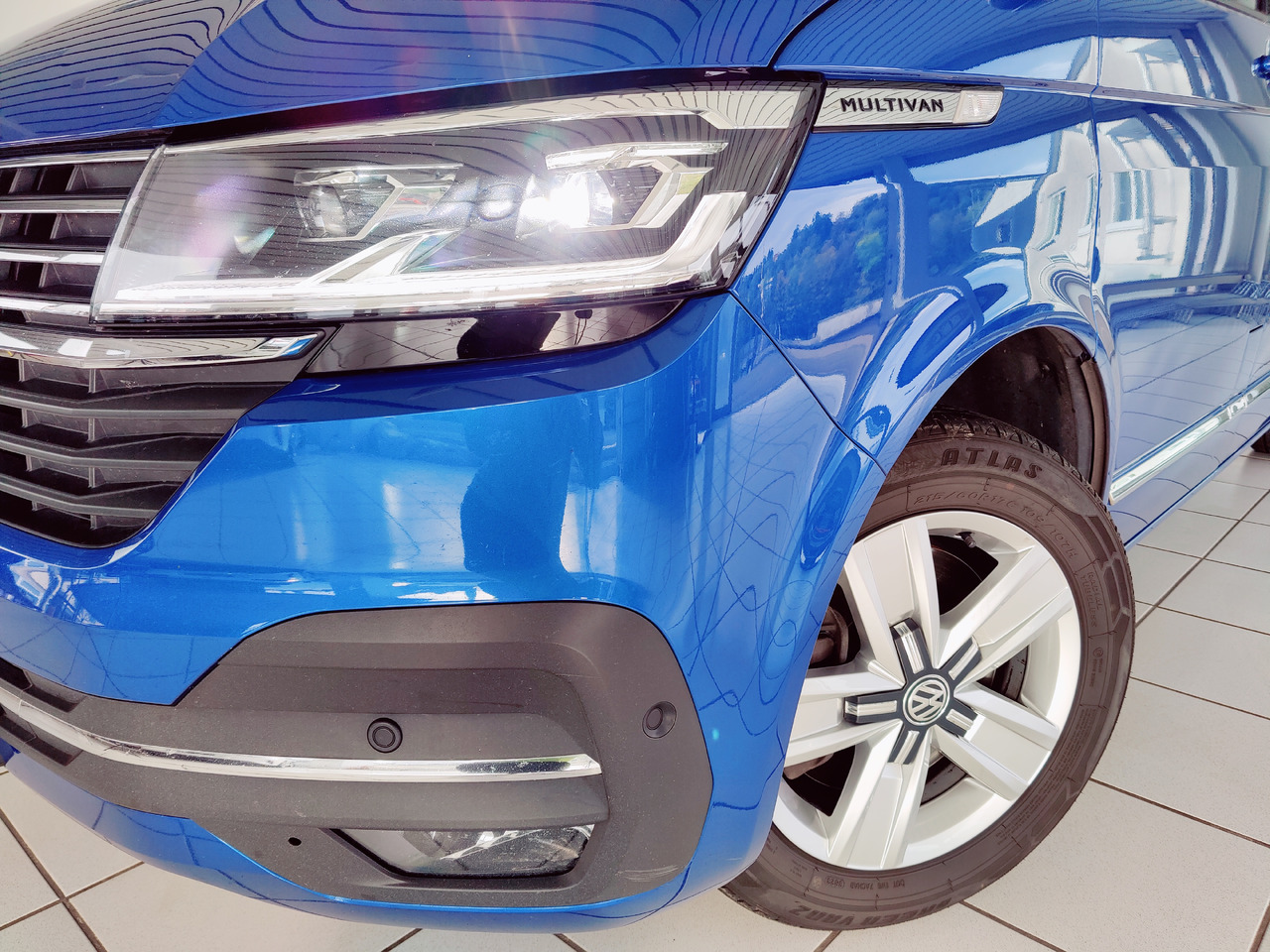 Volkswagen T6.1 Multivan Cruise*DAB+*Rükam*Standheizung*AHK Cruise FWD - Μικρό λεωφορείο, Επιβατικό βαν: φωτογραφία 2 Volkswagen T6.1 Multivan Cruise*DAB+*Rükam*Standheizung*AHK Cruise FWD - Μικρό λεωφορείο, Επιβατικό βαν: φωτογραφία 2