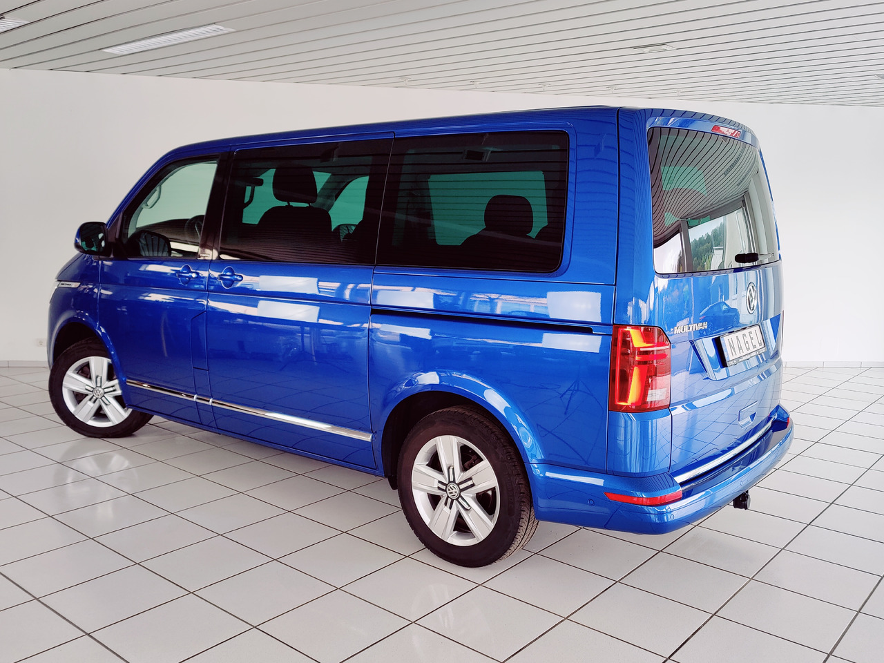 Volkswagen T6.1 Multivan Cruise*DAB+*Rükam*Standheizung*AHK Cruise FWD - Μικρό λεωφορείο, Επιβατικό βαν: φωτογραφία 5 Volkswagen T6.1 Multivan Cruise*DAB+*Rükam*Standheizung*AHK Cruise FWD - Μικρό λεωφορείο, Επιβατικό βαν: φωτογραφία 5