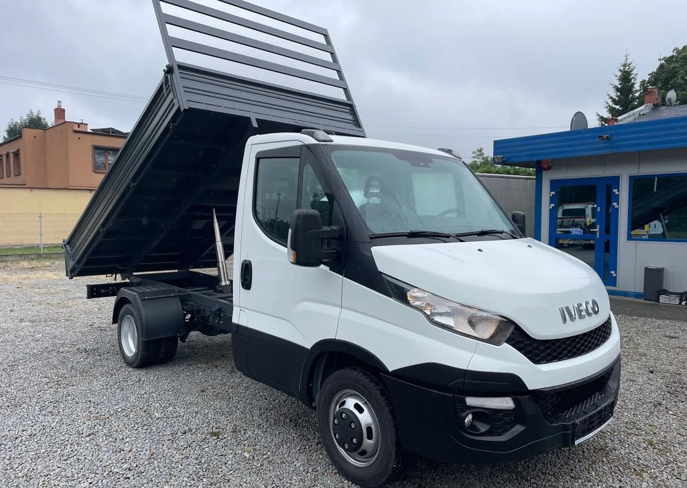 Iveco Daily 40C17 Wywrotka 3,60m 2014r - Όχημα με ανατρεπομενη καροτσα: φωτογραφία 3 Iveco Daily 40C17 Wywrotka 3,60m 2014r - Όχημα με ανατρεπομενη καροτσα: φωτογραφία 3