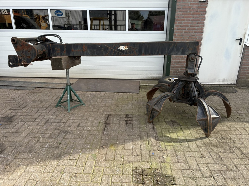 Manitou jip - Τηλεσκοπικός φορτωτής: φωτογραφία 1 Manitou jip - Τηλεσκοπικός φορτωτής: φωτογραφία 1