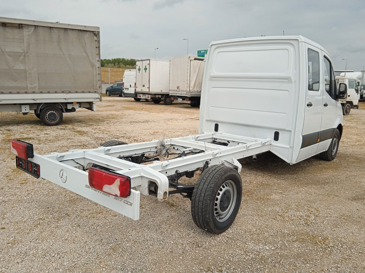 Mercedes-Benz 317 CDI Doka Pritsche - Μικρό φορτηγό με καρότσα, Διπλοκάμπινο ελαφρύ επαγγελματικό: φωτογραφία 2 Mercedes-Benz 317 CDI Doka Pritsche - Μικρό φορτηγό με καρότσα, Διπλοκάμπινο ελαφρύ επαγγελματικό: φωτογραφία 2