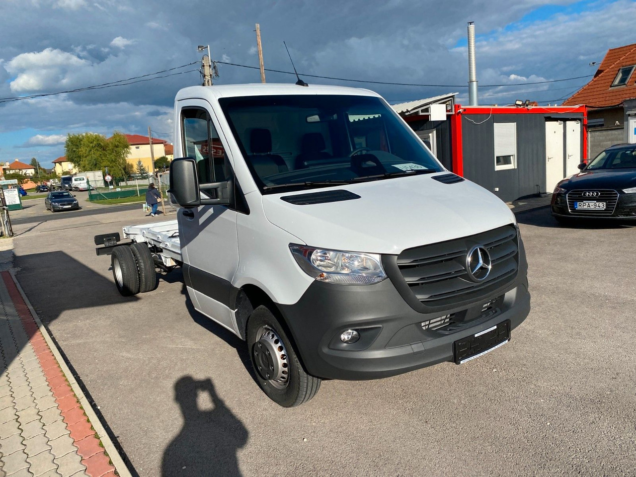 Mercedes-Benz Sprinter 319 Pritsche+Plane 3,5T Anhängelast - Επαγγελματικό αυτοκίνητο με μουσαμά: φωτογραφία 2 Mercedes-Benz Sprinter 319 Pritsche+Plane 3,5T Anhängelast - Επαγγελματικό αυτοκίνητο με μουσαμά: φωτογραφία 2