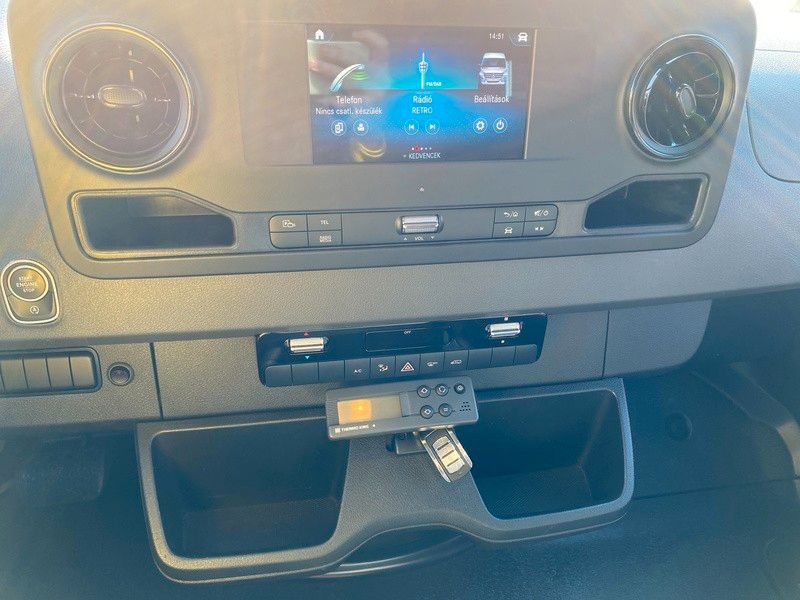 Επαγγελματικό αυτοκίνητο ψυγείο Mercedes-Benz Sprinter III Kasten FWD 211/215 CDI FWD L2: φωτογραφία 14 Επαγγελματικό αυτοκίνητο ψυγείο Mercedes-Benz Sprinter III Kasten FWD 211/215 CDI FWD L2: φωτογραφία 14